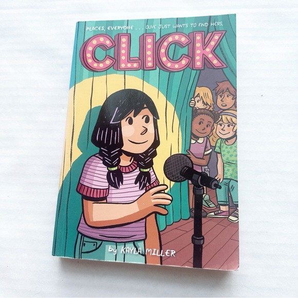 Graphic Novels Book Bundle ‘Camp’ & ‘Click’ Books - Picture 2 of 8